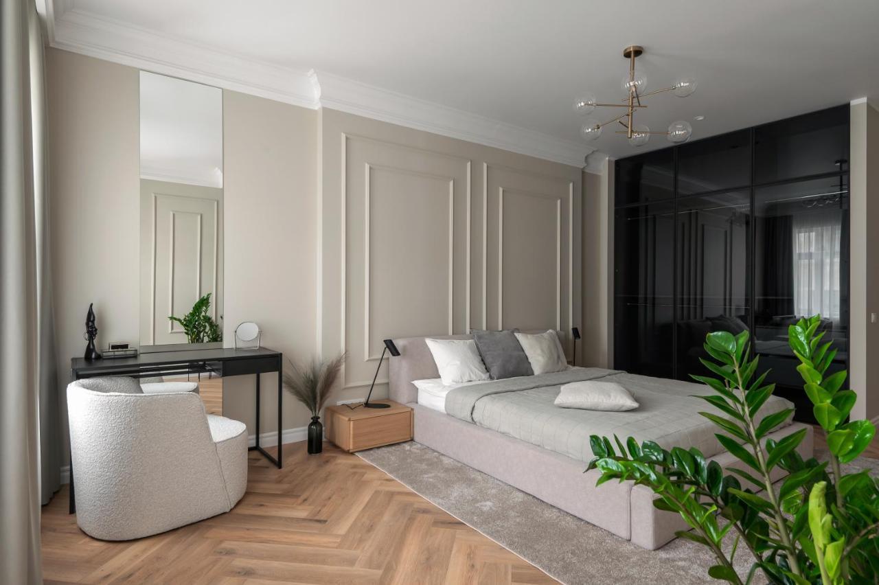Cozy Apartment In The Quiet Center Of Riga Luaran gambar