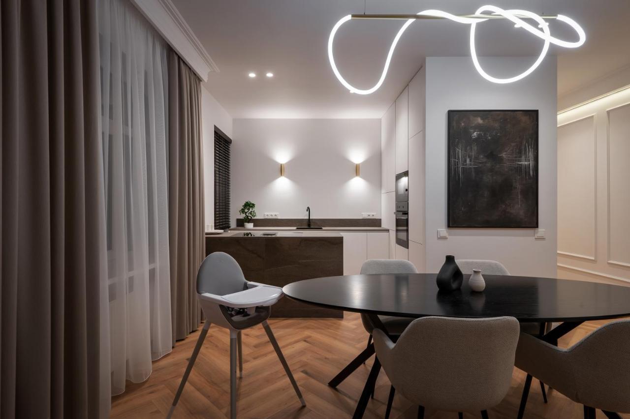 Cozy Apartment In The Quiet Center Of Riga Luaran gambar